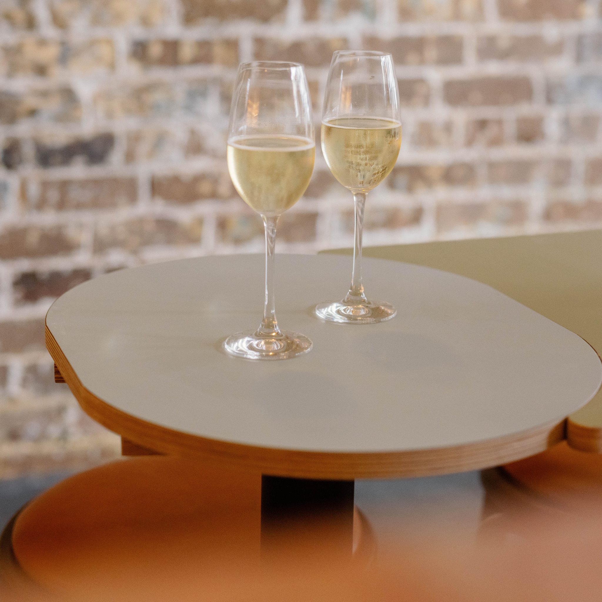 'I Can't Believe It's Not Champagne!' ~ 'Un-Famelia' Wine Tasting Event